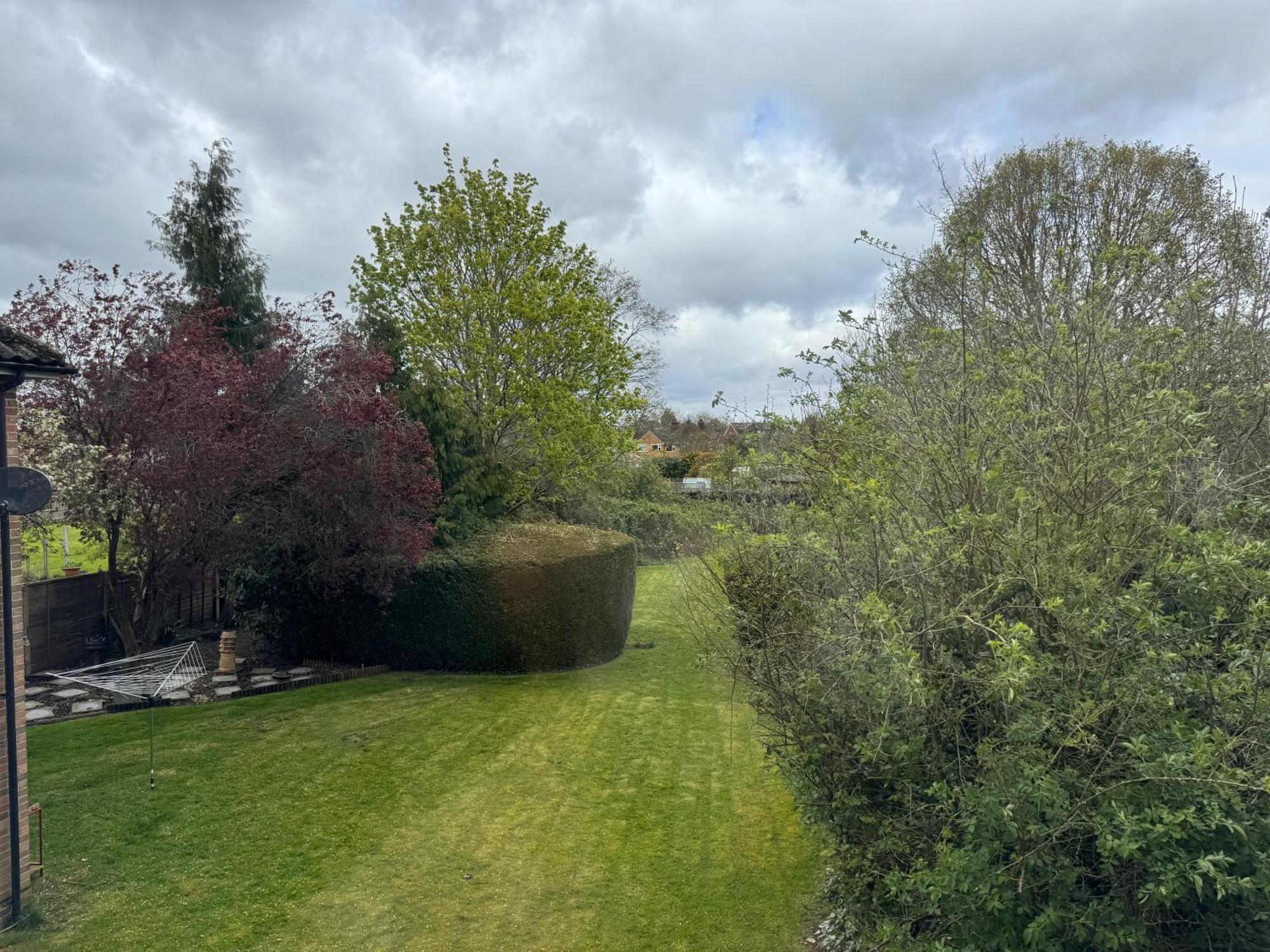 High Trees Guest House Gatwick Horley Dış mekan fotoğraf