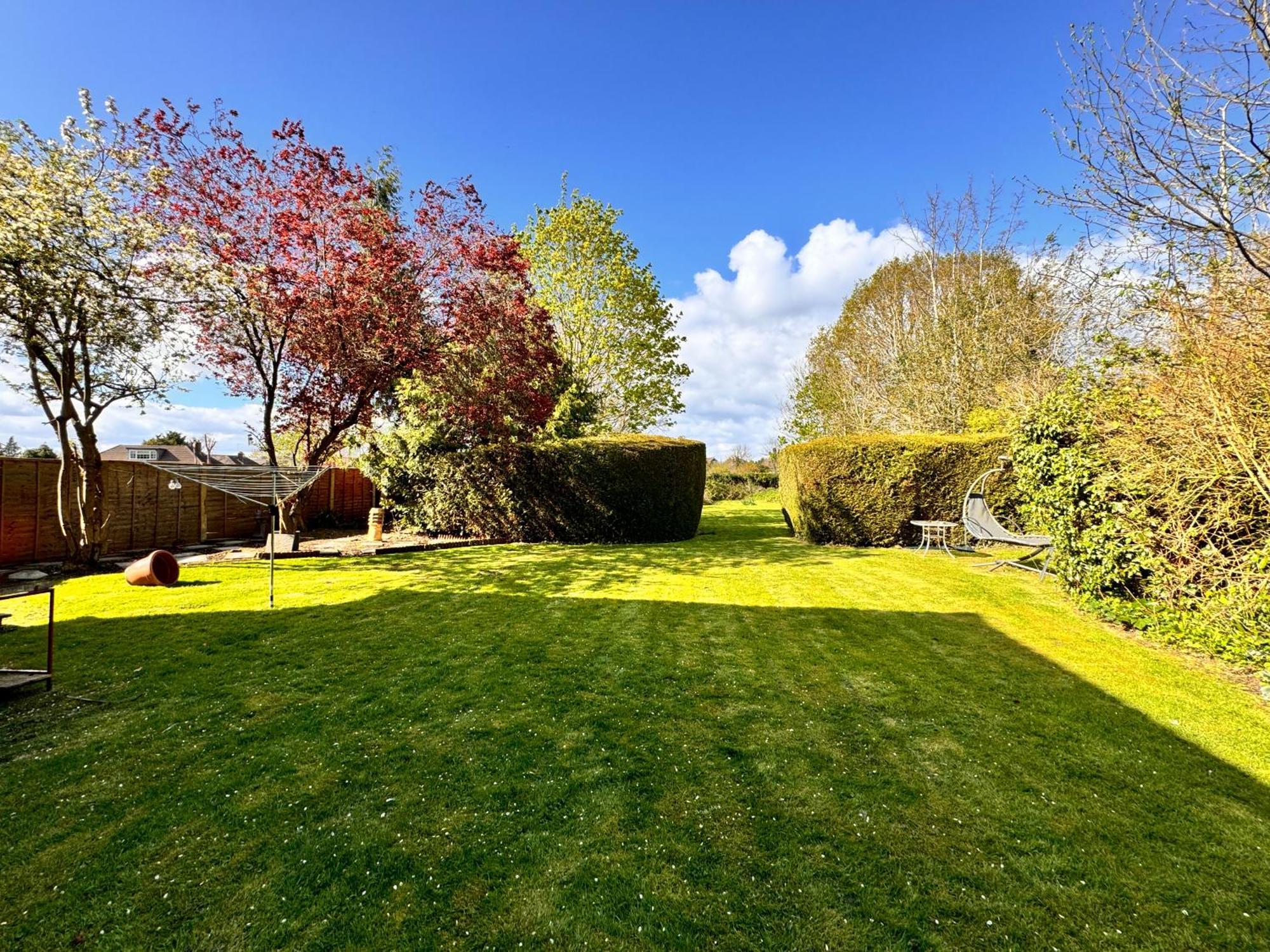 High Trees Guest House Gatwick Horley Dış mekan fotoğraf